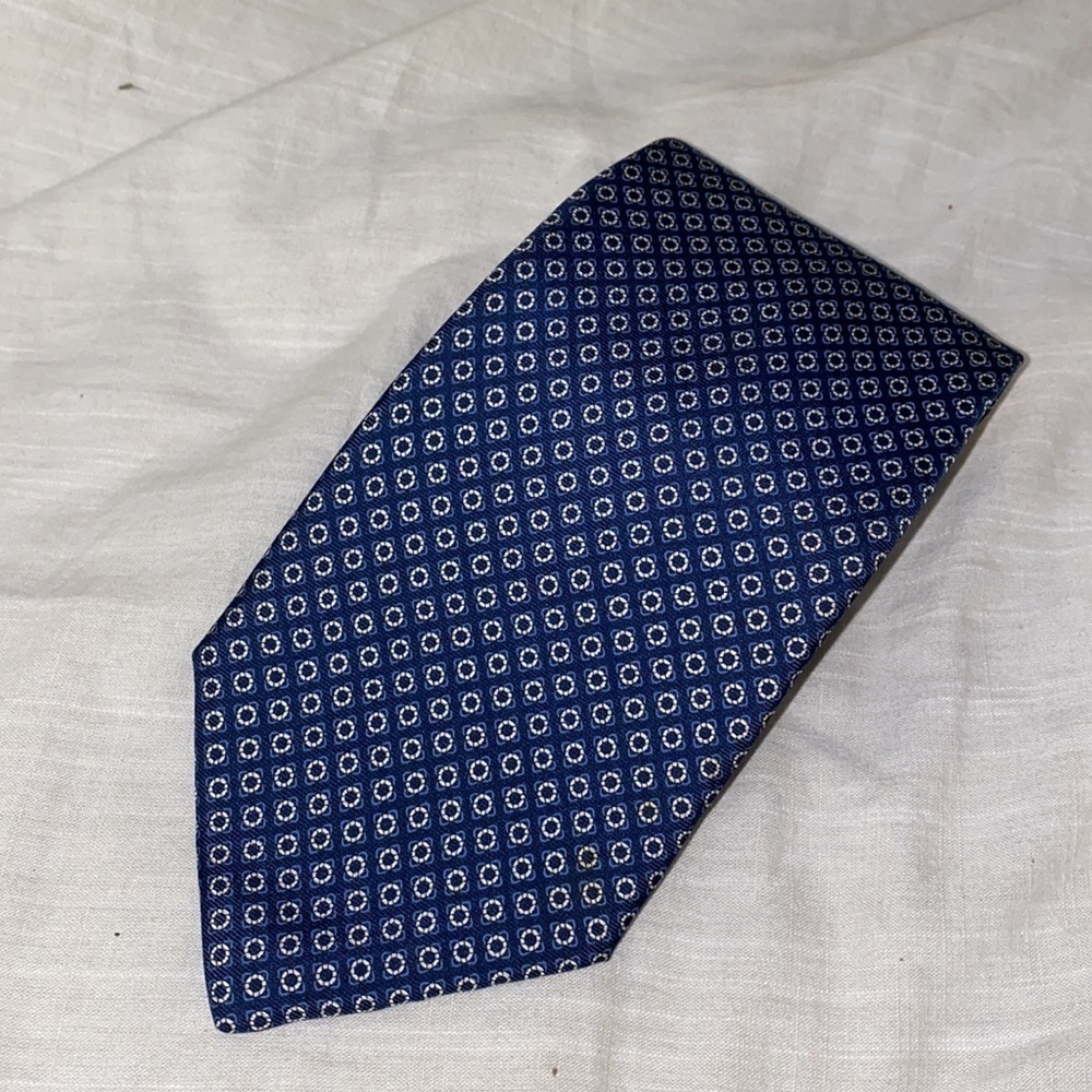 Brooks Brothers Blue Geometric Pattern Silk Tie